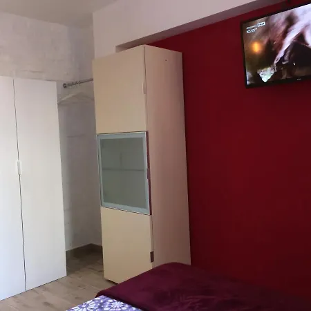 Casa Fossatello Four Генуя