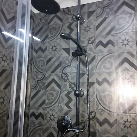 Casa Fossatello Four * Генуя