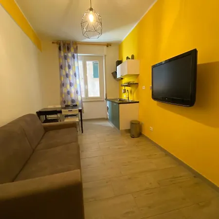 Casa Fossatello Four Апартаменты