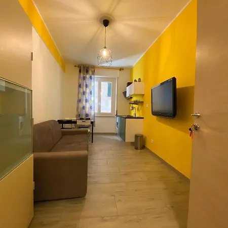 Apartment Casa Fossatello Four Genoa